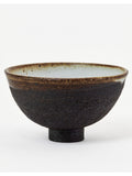 Black and white bowls