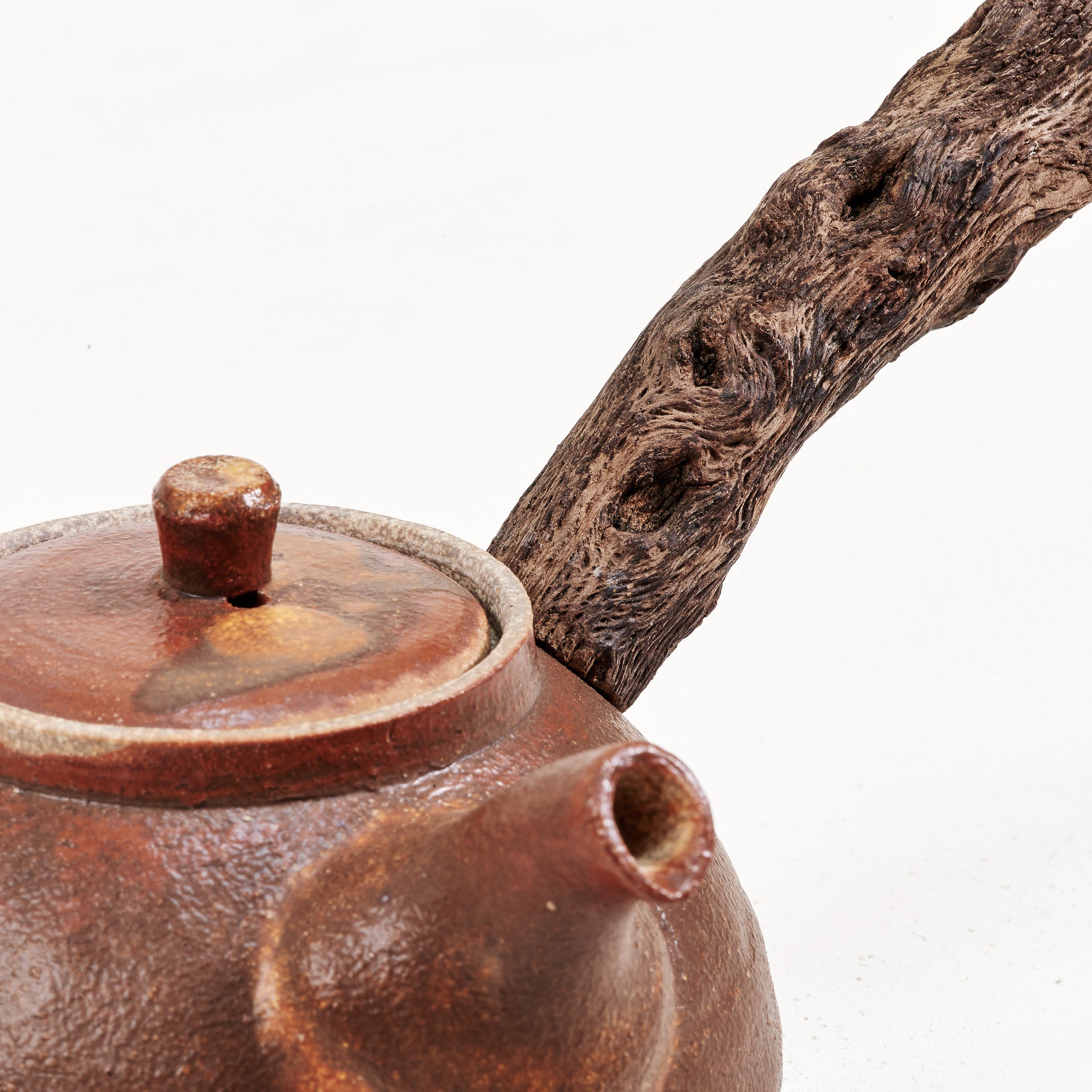 Wooden side handle teapot