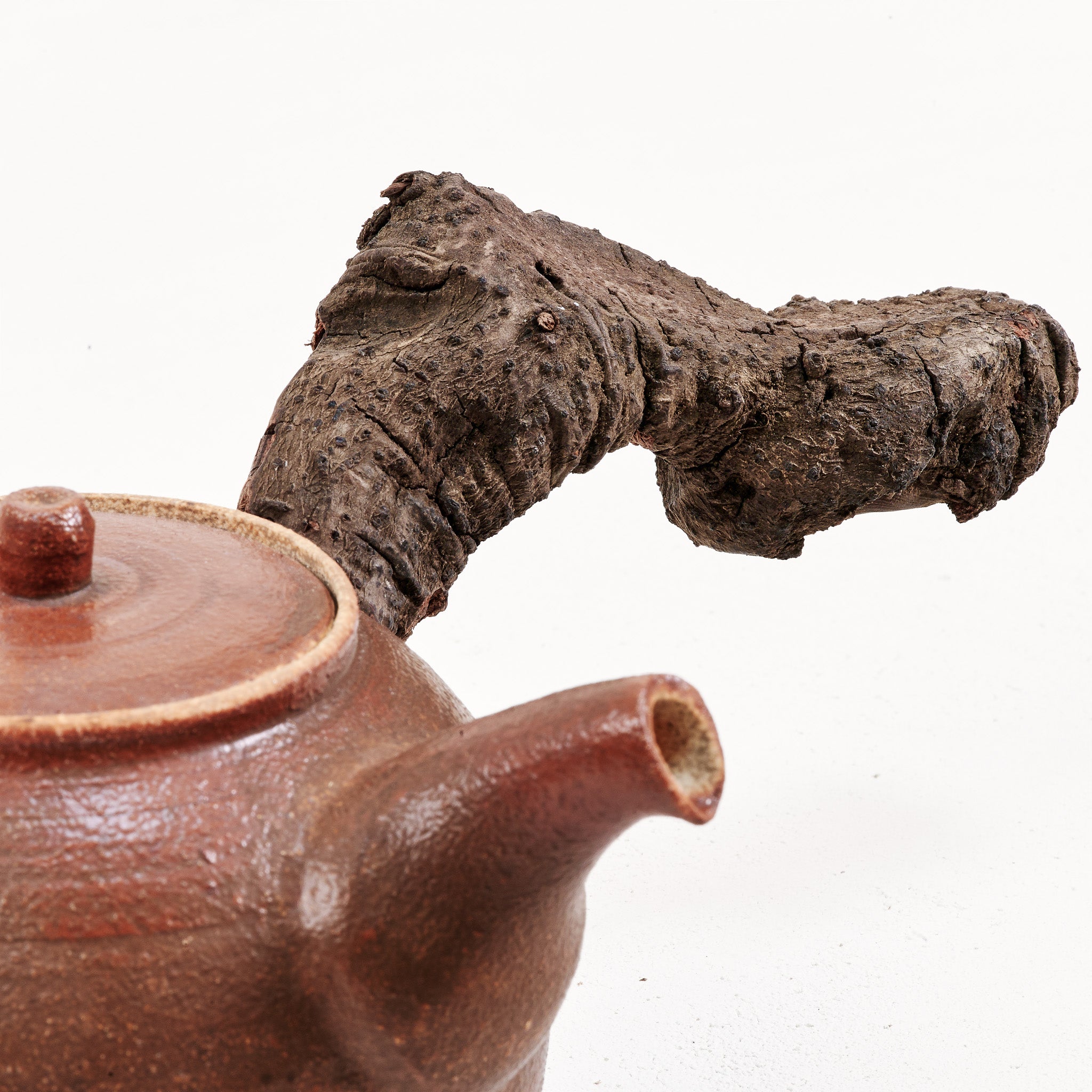 Wooden side handle teapot