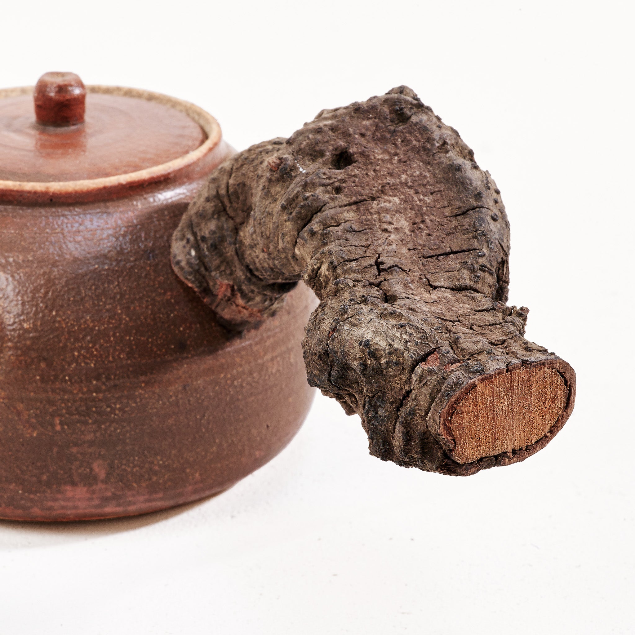 Wooden side handle teapot