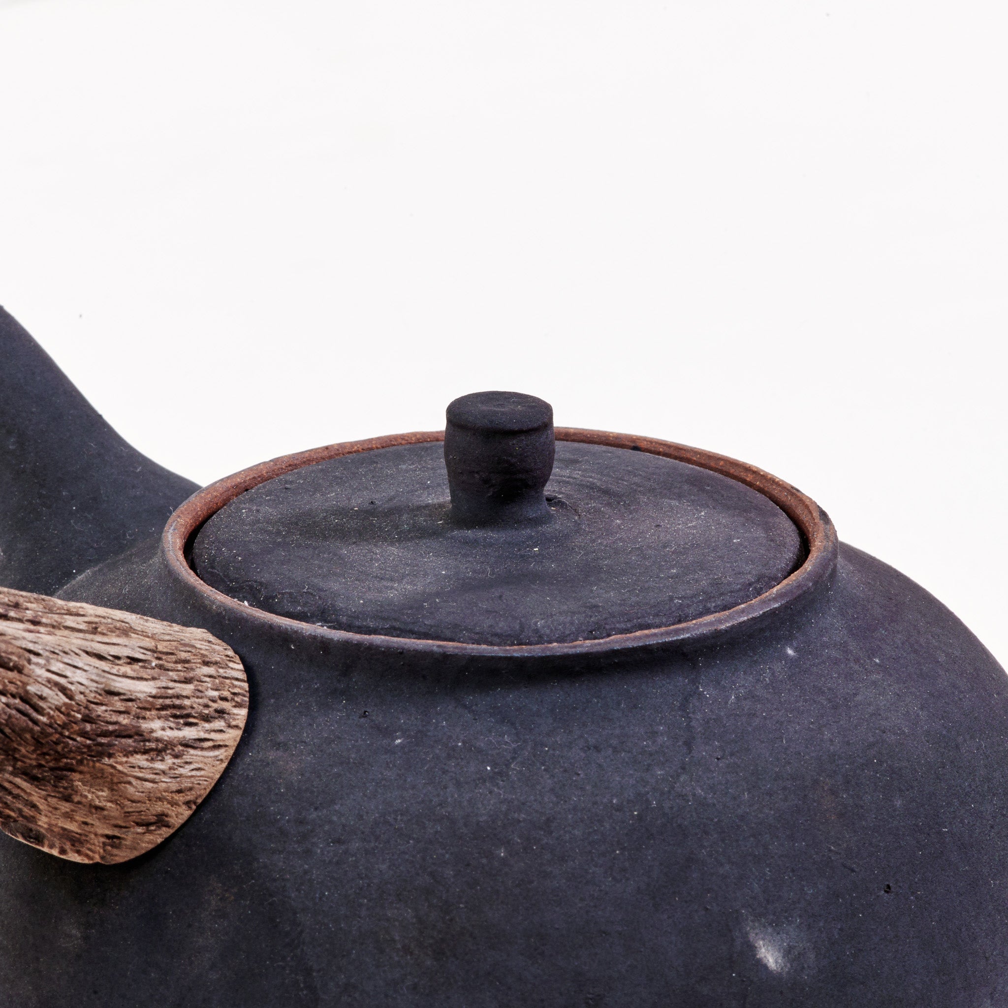 Wooden side handle flameware teapot