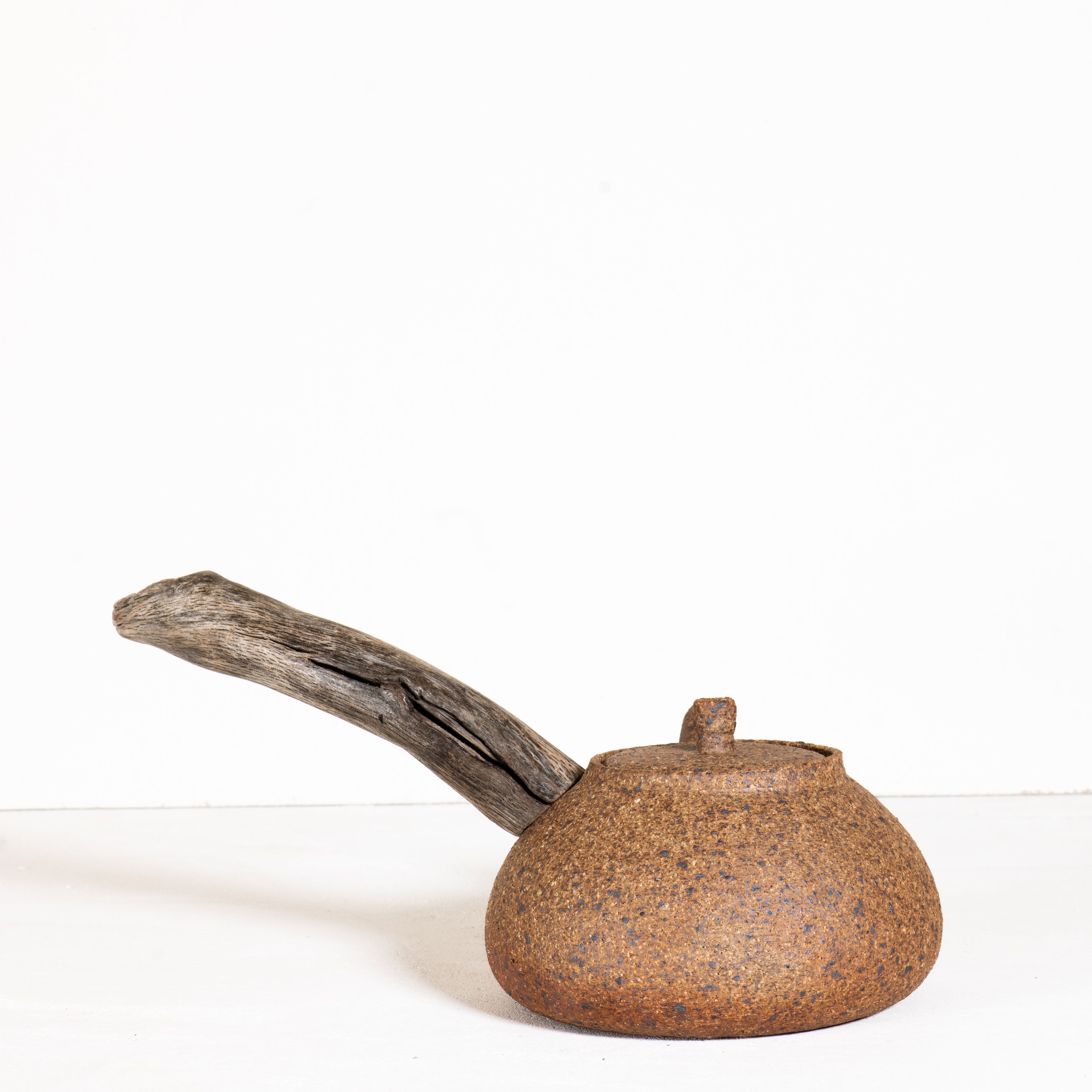 Wooden side handle teapot