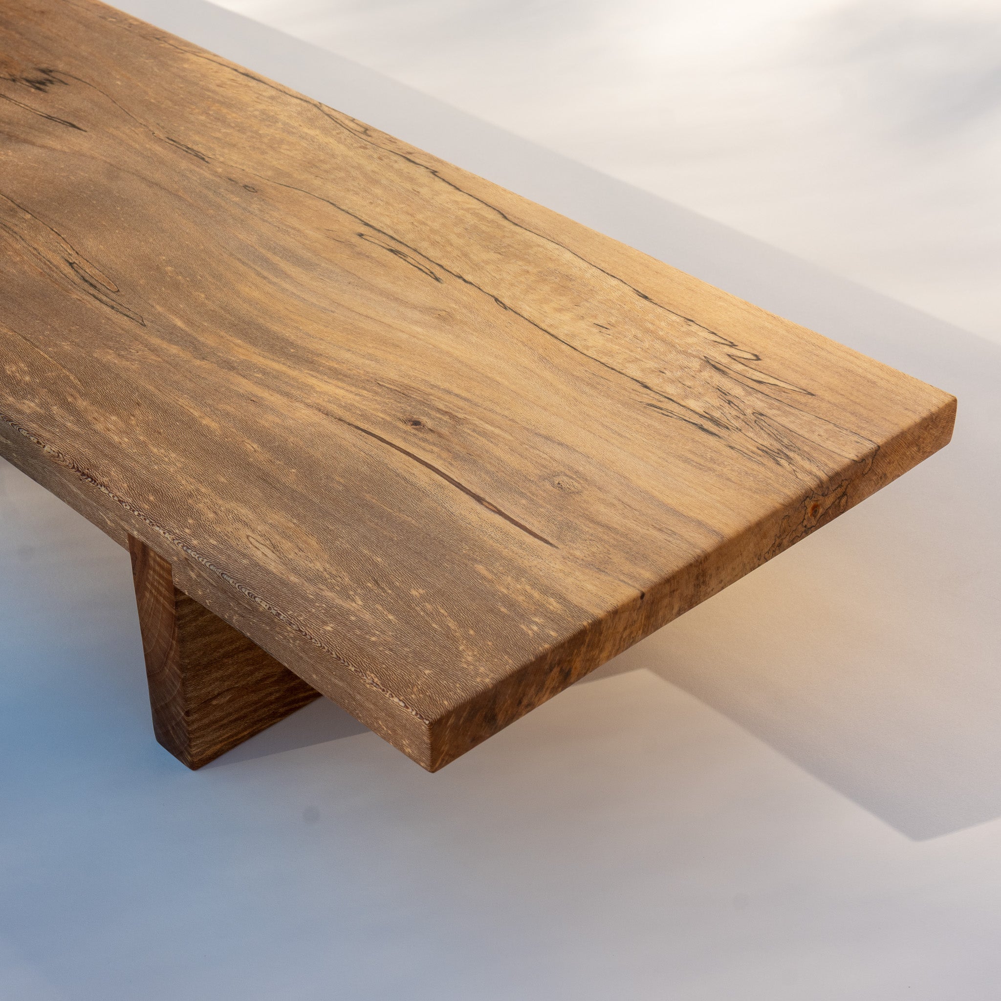 Simple Table