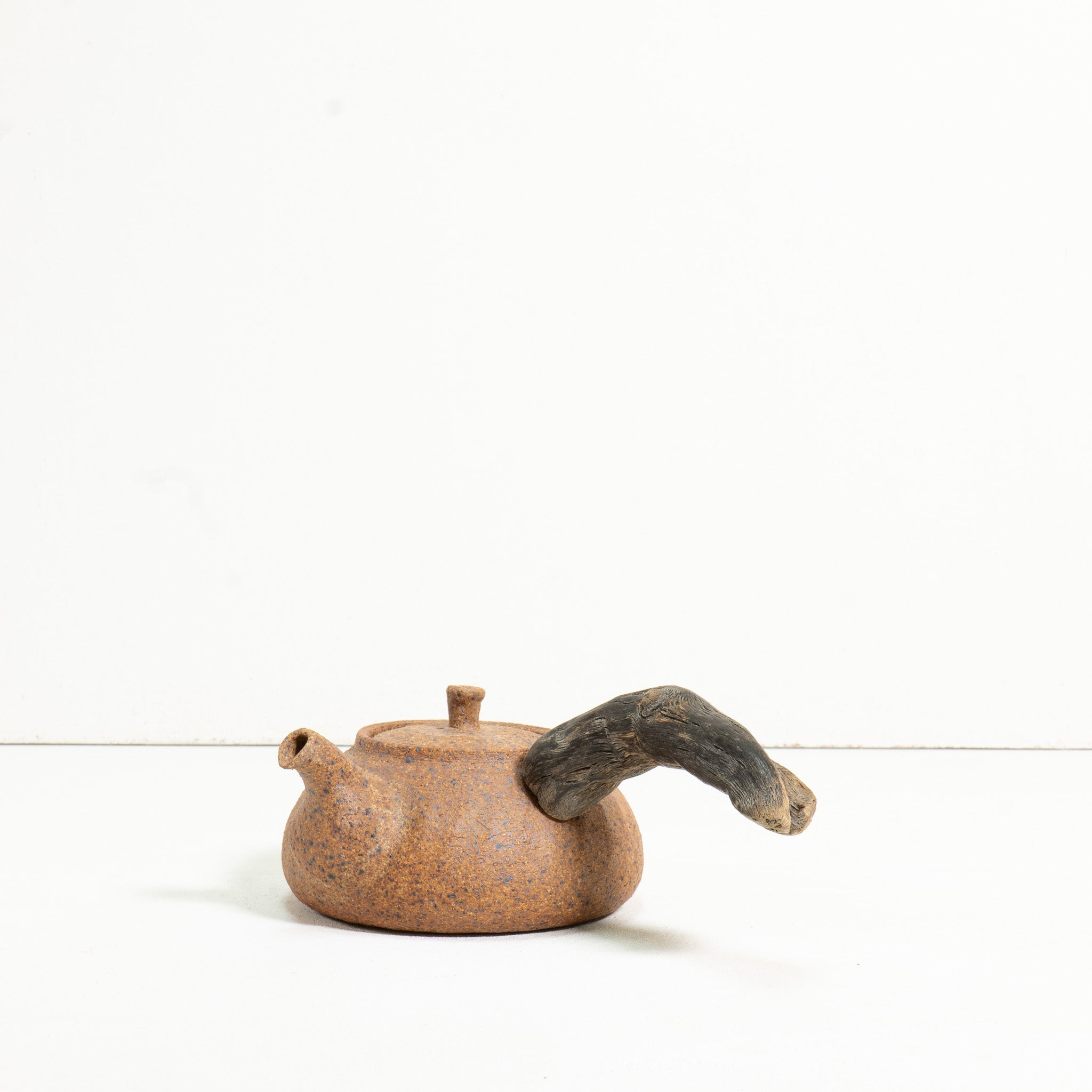 Wooden side handle teapot (350ml)