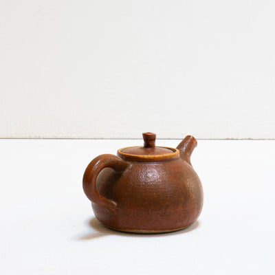 Tobacco Gungfu style teapot and three cups