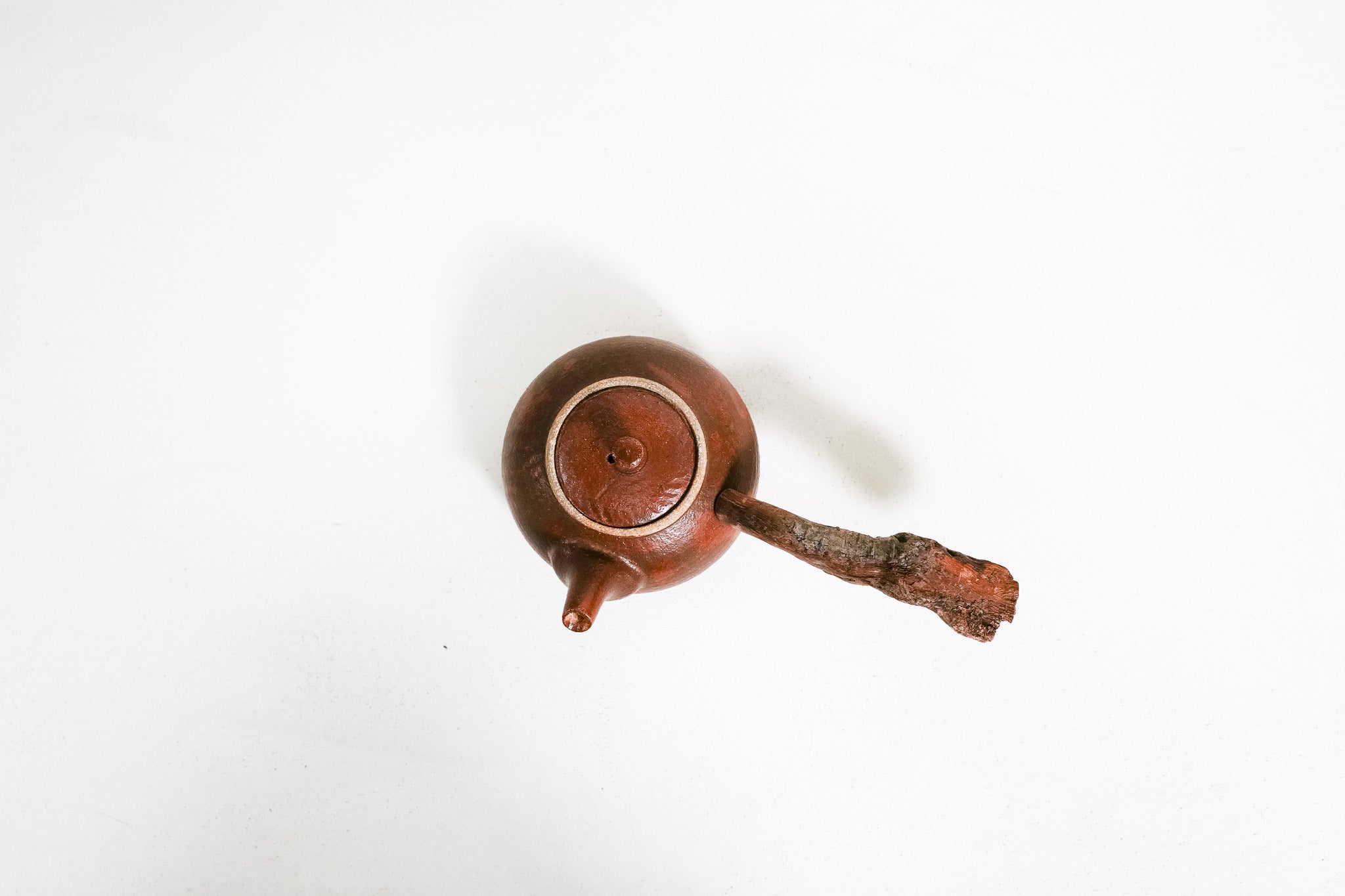 Wooden side handle teapot