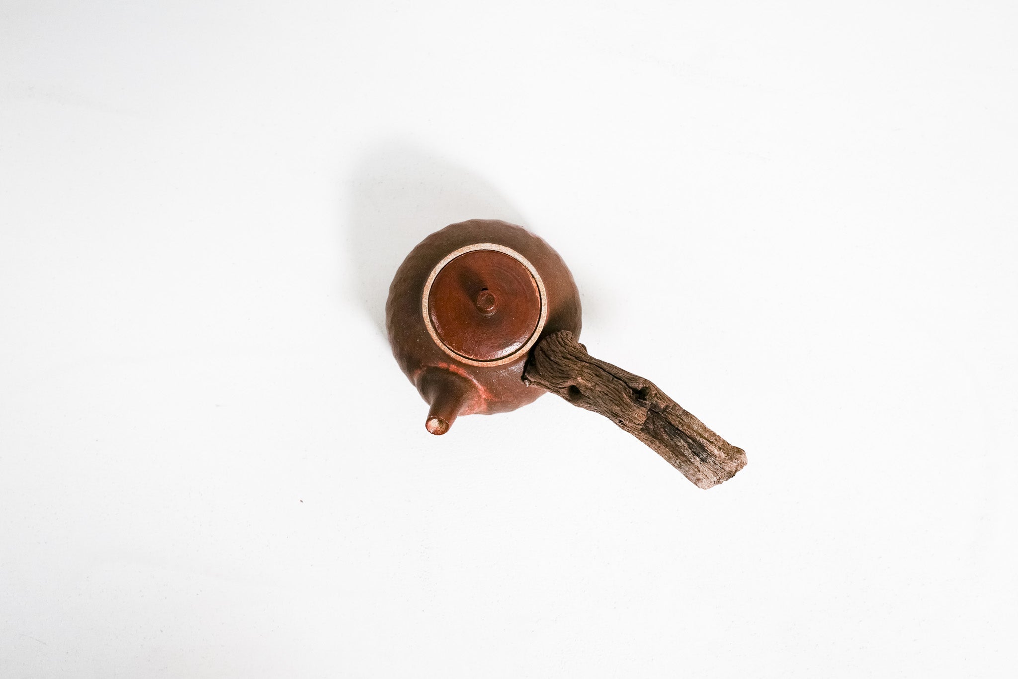 Wooden side handle teapot