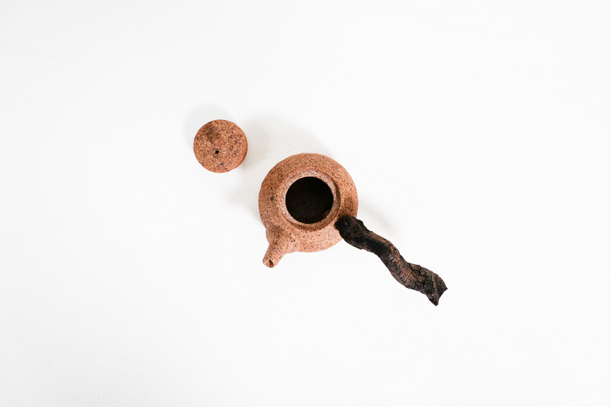 Wooden side handle teapot