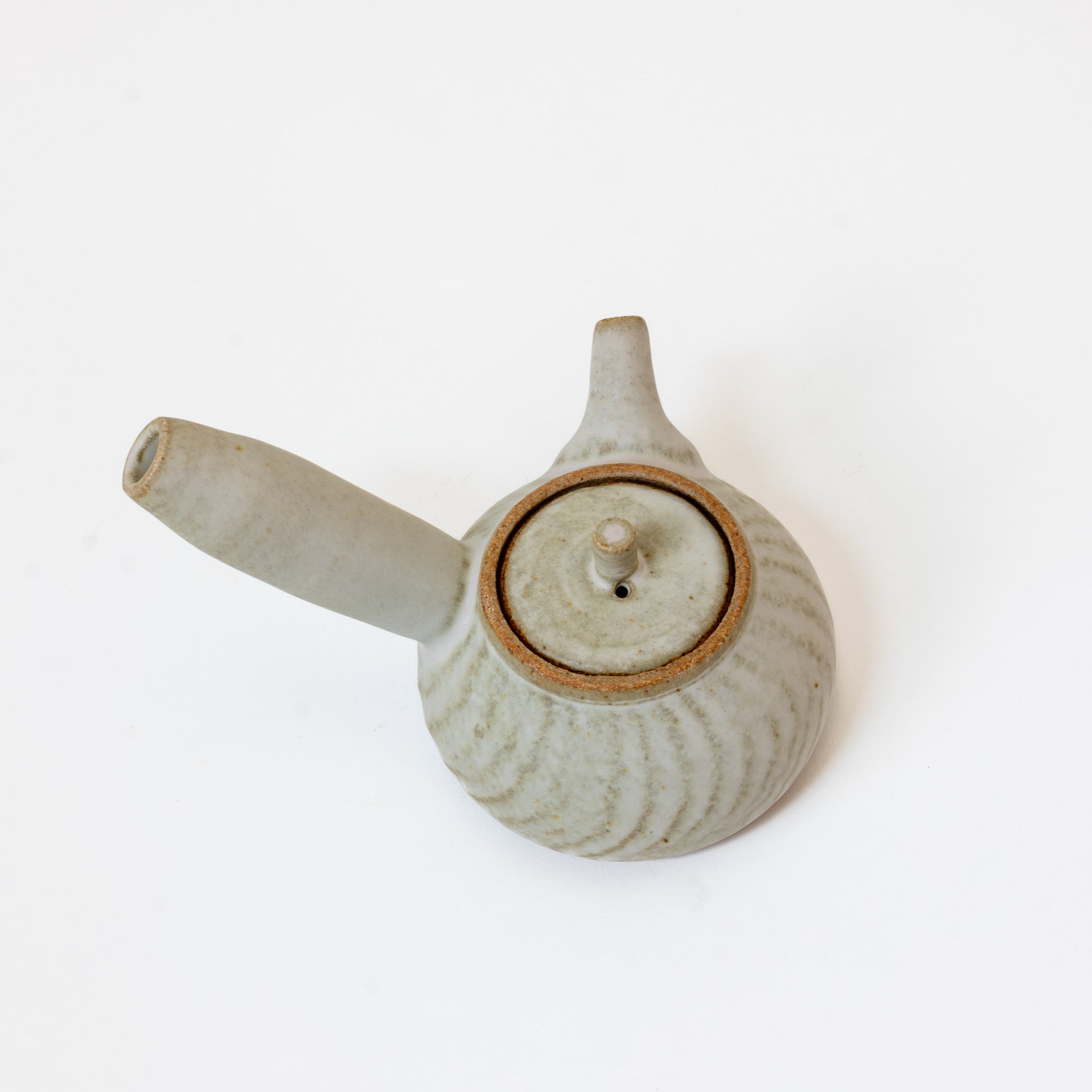 Matte white ceramic side-handle teapot (250ml)