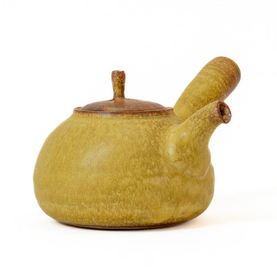 Golden Petal Ceramic side-handle teapot (600ml)