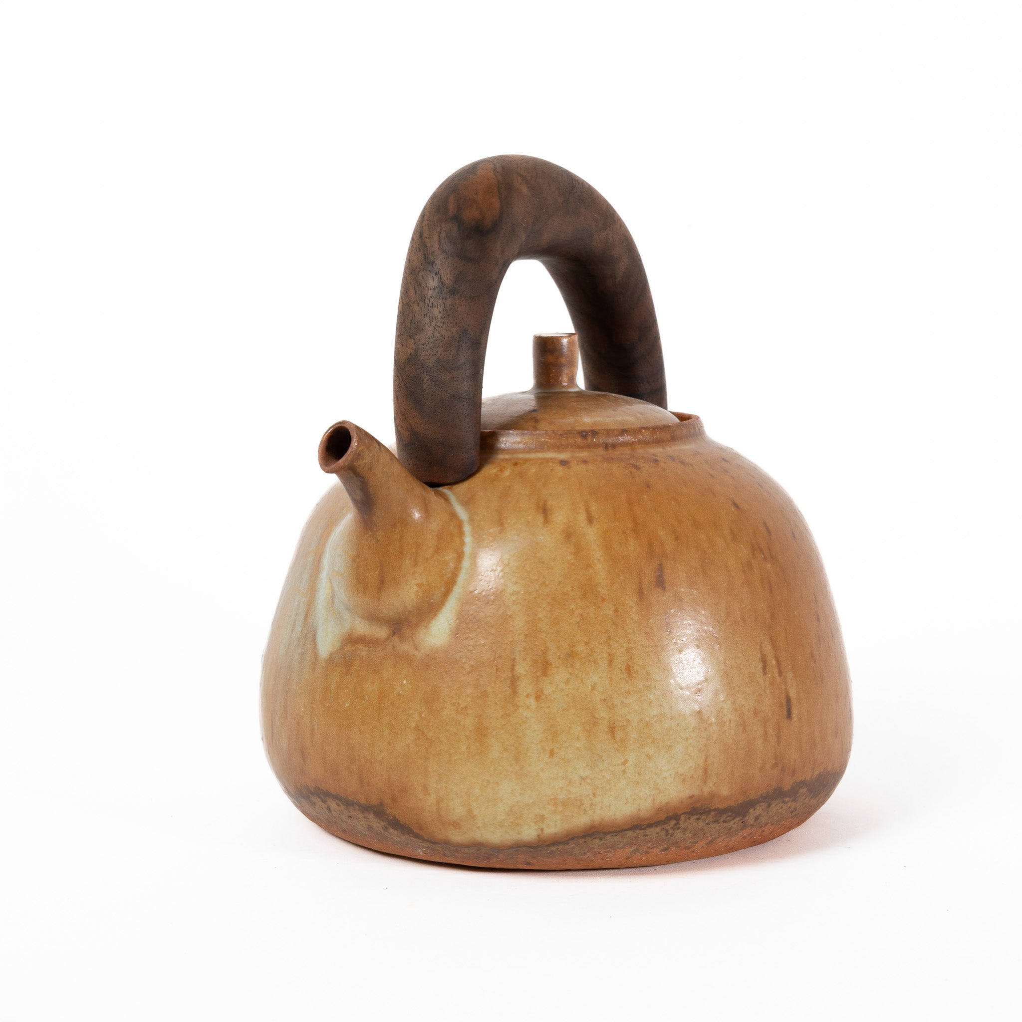 Earthy brown | claro walnut handle (2,000 ML) (Copy)