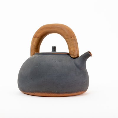 Kettle in new moon finish (2000ml)