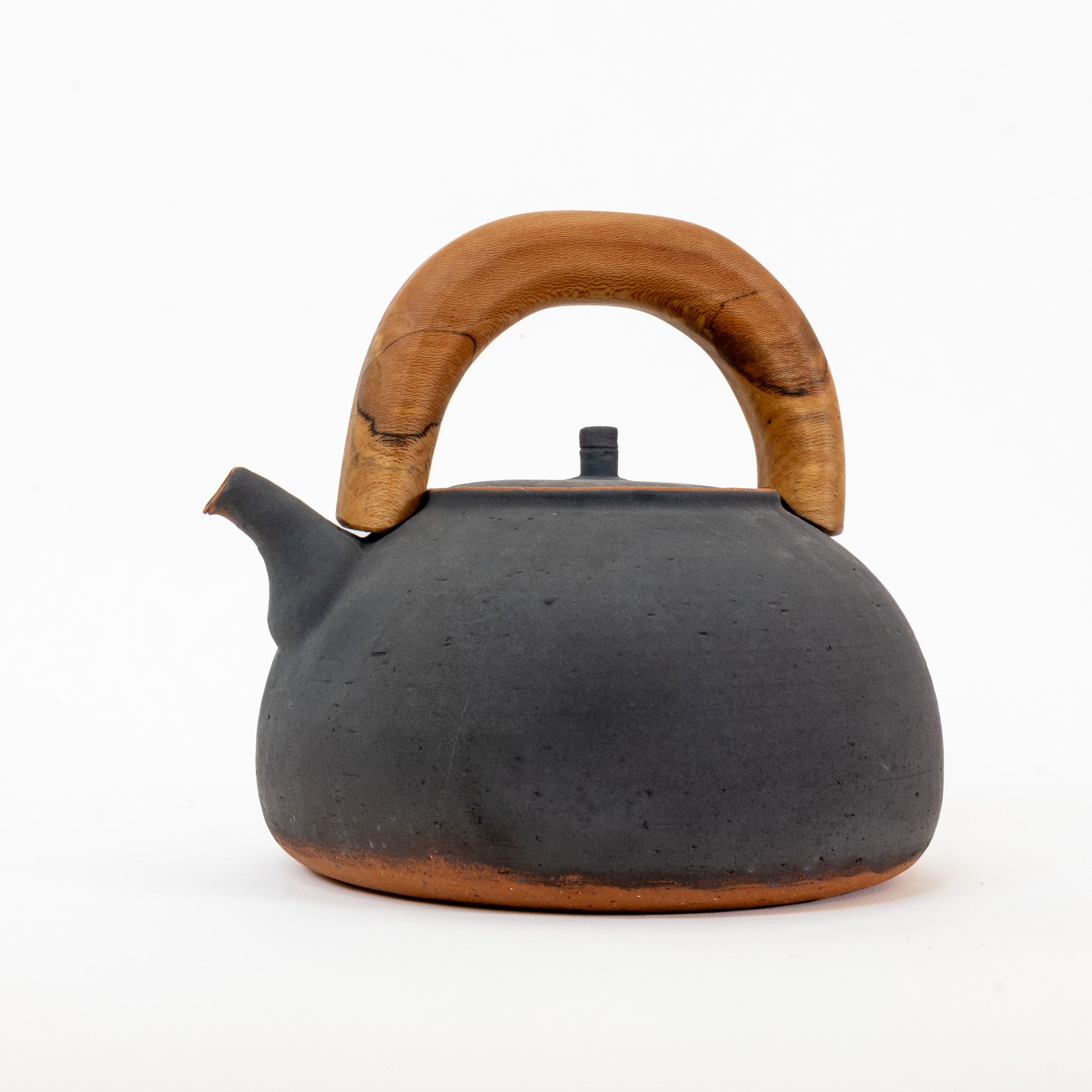 Kettle in new moon finish (2000ml)
