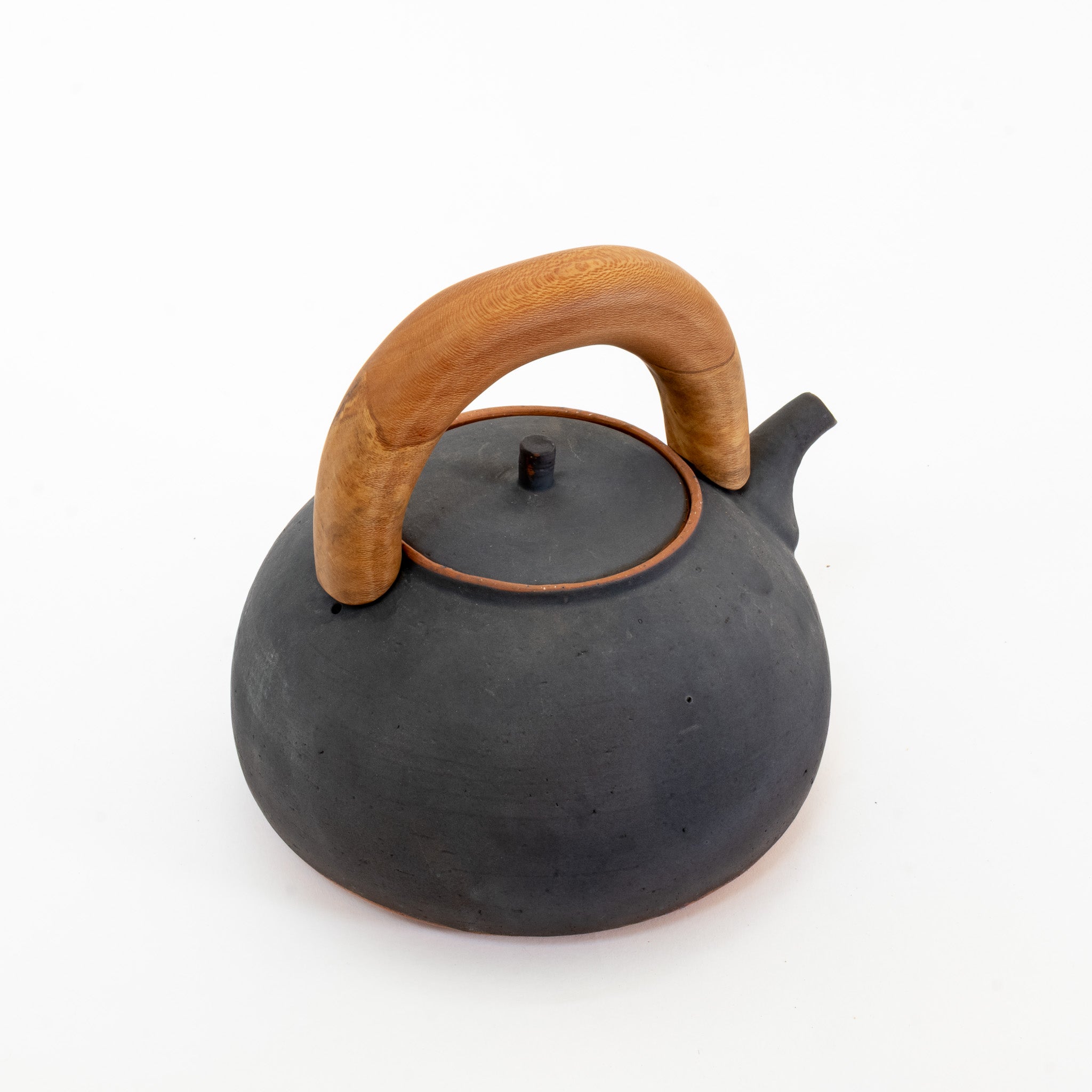 Kettle in new moon finish (2000ml)