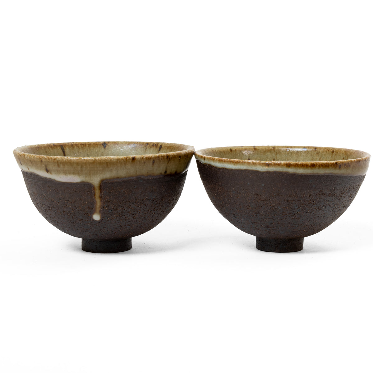 Set of 2 unique bowls